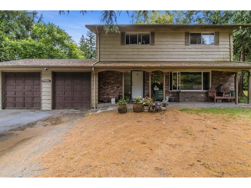 23338 56 Avenue, Langley, British Columbia, V2Z2P7, Langley, British Columbia — photo 1 of 5