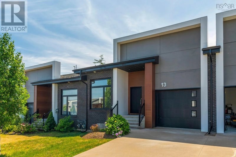 13 Helen Creighton Court, Bedford, Nova Scotia, B4B0Z6, Bedford, Nova Scotia — photo 1 of 5