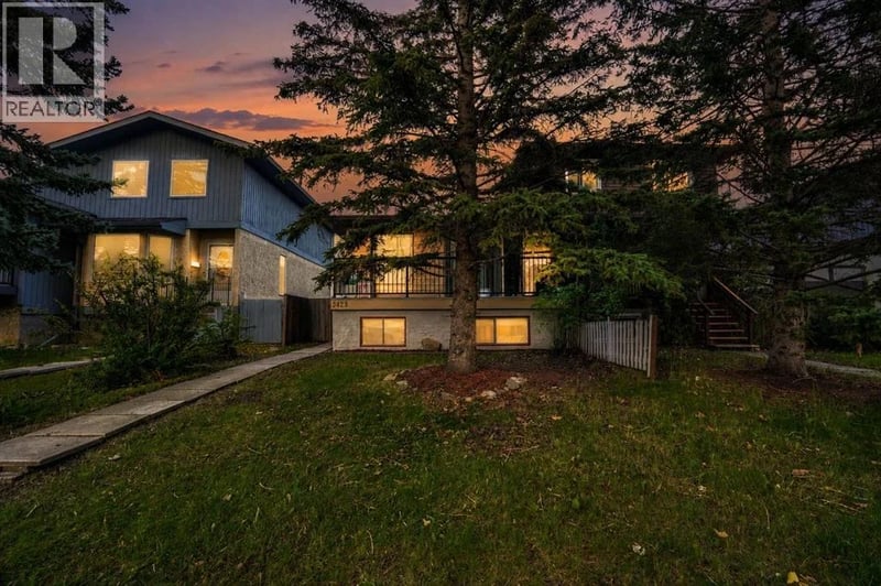 3429 Cedarille Drive Southwest, Calgary, Alberta, T2W3J3, Calgary, Alberta — photo 1 of 5