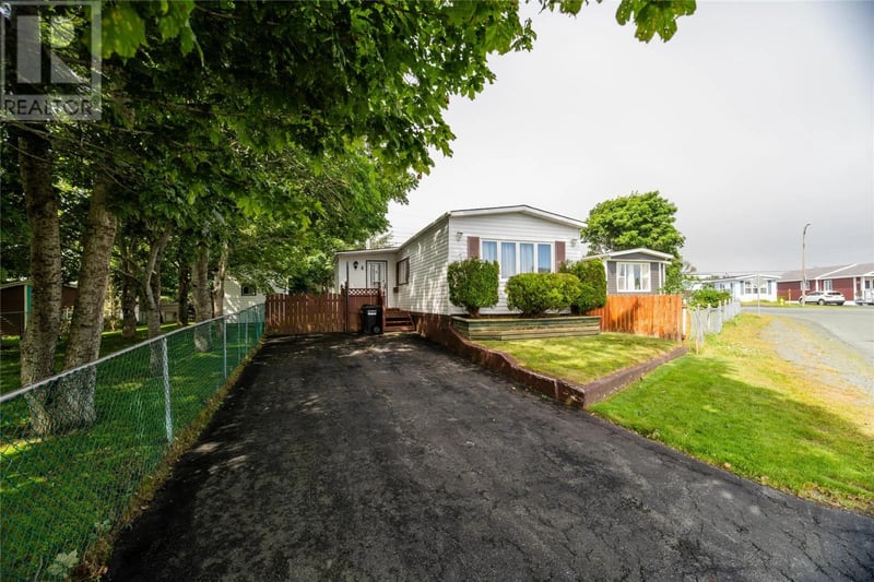 4 Green Street, St. John's, Newfoundland & Labrador, A1A4Z4, St. John's, Newfoundland & Labrador — photo 1 of 5