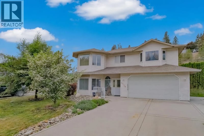 2436 Asquith Court, West Kelowna, British Columbia, V4T2P6, West Kelowna, British Columbia — photo 1 of 5