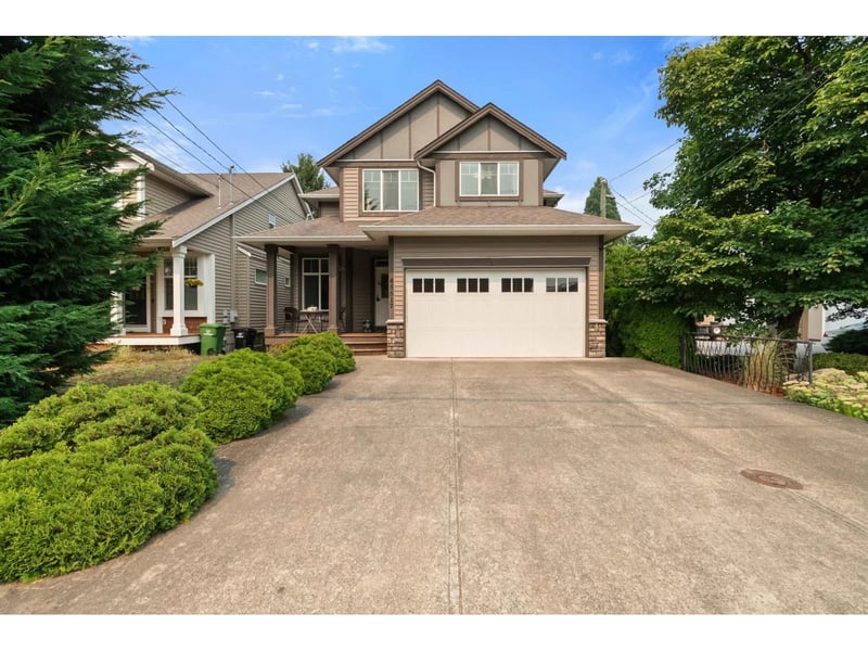 45517 WELLS Road, Chilliwack, British Columbia, V2R1G6, Chilliwack, British Columbia — photo 1 of 5