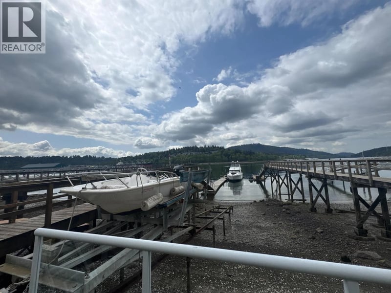 1132 ALDERSIDE Road, Port Moody, British Columbia, V3H3A6, Port Moody, British Columbia — photo 1 of 5