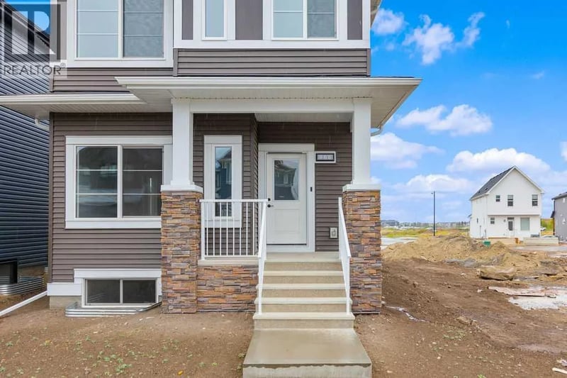 966 Chinook Winds Meadow Southwest, Airdrie, Alberta, t4a5r1, Airdrie, Alberta — photo 1 of 5