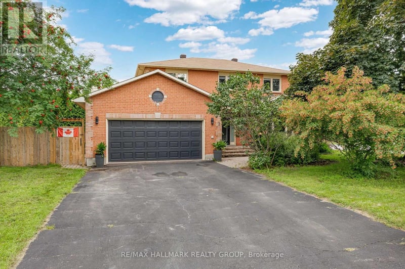 1 HEDGEROW Lane, Ottawa, Ontario, K2S1C9, Ottawa, Ontario — photo 1 of 5