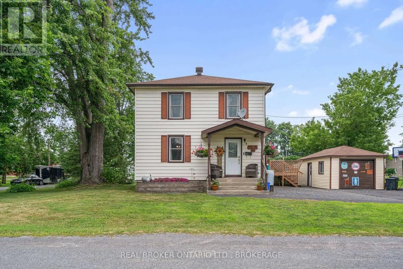 9 Spruce Street, South Glengarry, Ontario, K0C1N0, South Glengarry, Ontario — photo 1 of 5