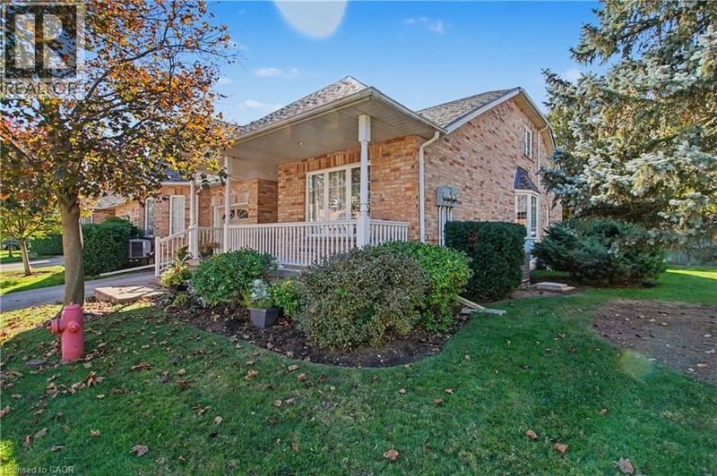 14, 47 MAIN ST N Street, Waterdown, Ontario, L9H2P7, Waterdown, Ontario — photo 1 of 5
