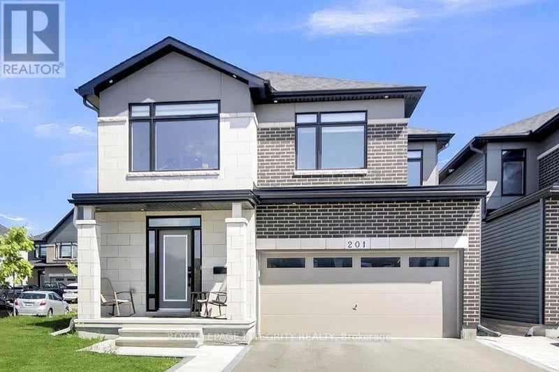 201 Reisling Way, Ottawa, Ontario, K1T0X1, Ottawa, Ontario — photo 1 of 5