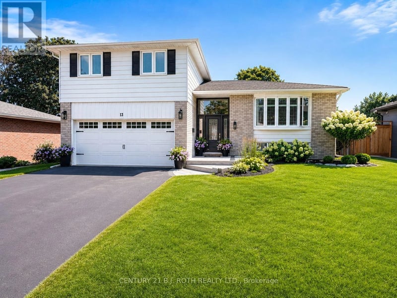 13 Clover Avenue, Barrie (Allandale Heights), Ontario, L4N3M7, Barrie (Allandale Heights), Ontario — photo 1 of 5