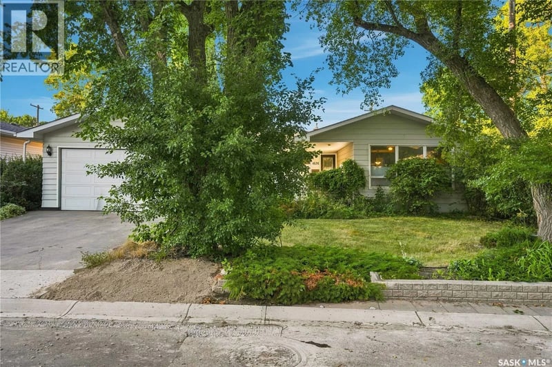 1626 Uhrich AVENUE, Regina, Saskatchewan, S4S4R5, Regina, Saskatchewan — photo 1 of 5