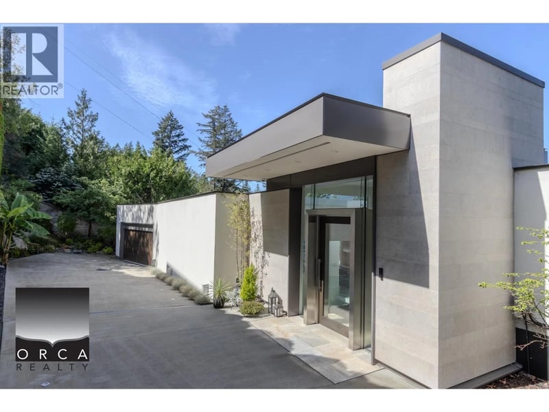 6173 NELSON Avenue, West Vancouver, British Columbia, V7W2A1, West Vancouver, British Columbia — photo 1 of 5