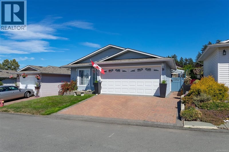 20 Eagle Lane, View Royal, British Columbia, V9A7M2, View Royal, British Columbia — photo 1 of 5