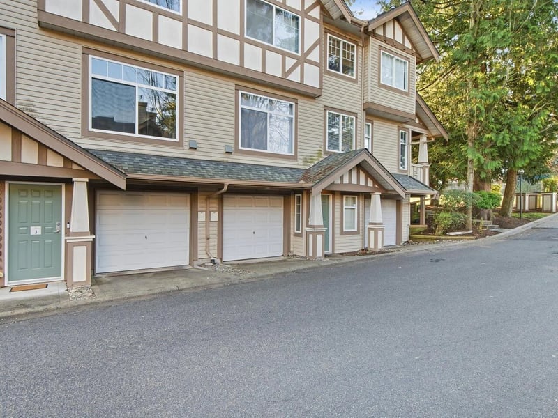 #3 2678 KING GEORGE Boulevard, Surrey, British Columbia, V4P1H6, Surrey, British Columbia — photo 1 of 5