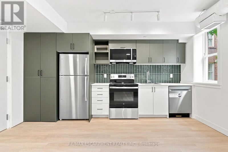 #310 325 James Street South, Hamilton (Corktown), Ontario, L8P3B7, Hamilton (Corktown), Ontario — photo 1 of 5