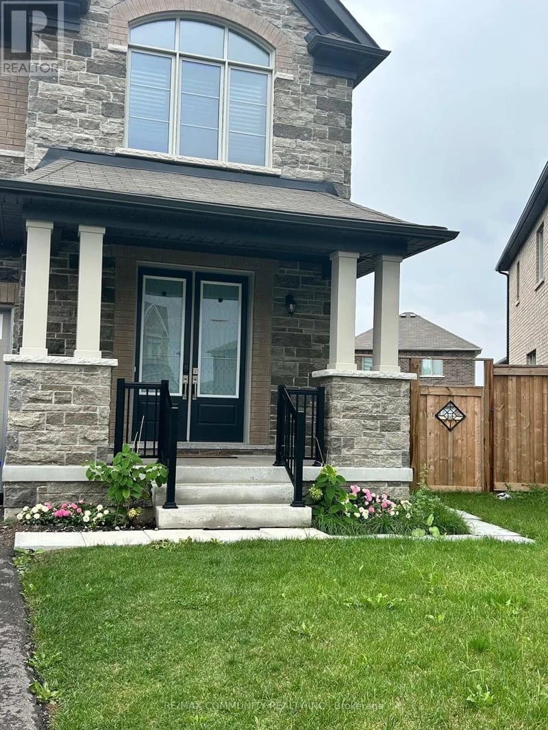 #Basement 30 Red Blossom Court, Whitchurch-Stouffville (Stouffville), Ontario, L4A4V1, Whitchurch-Stouffville (Stouffville), Ontario — photo 1 of 5