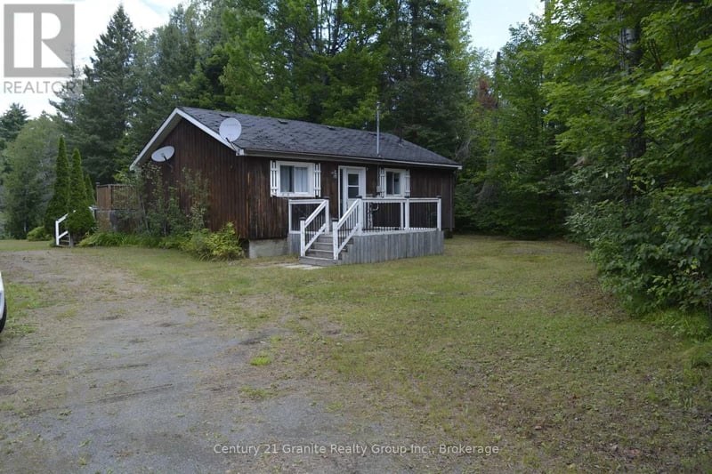 205 Glory Road, Hastings Highlands (Herschel Ward), Ontario, K0L1C0, Hastings Highlands (Herschel Ward), Ontario — photo 1 of 5