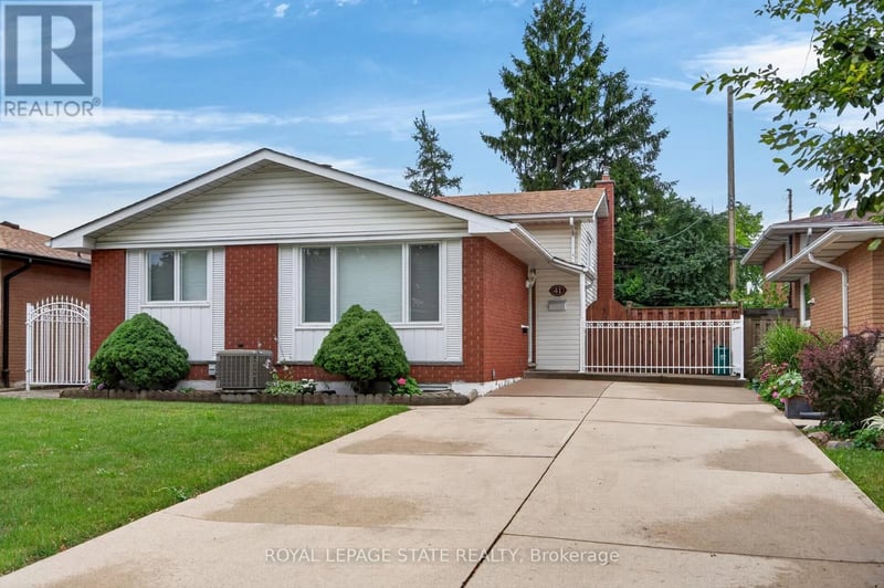 41 Darlington Drive, Hamilton (Gilbert), Ontario, L9C2L8, Hamilton (Gilbert), Ontario — photo 1 of 5
