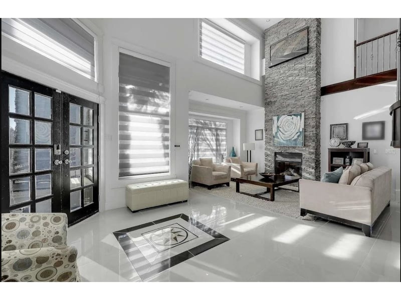 14871 76 Avenue, Surrey, British Columbia, V3S2H3, Surrey, British Columbia — photo 1 of 5