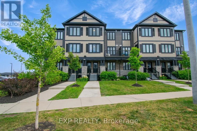 #E 150 ROCHEFORT Street, Kitchener, Ontario, N2R0P5, Kitchener, Ontario — photo 1 of 5