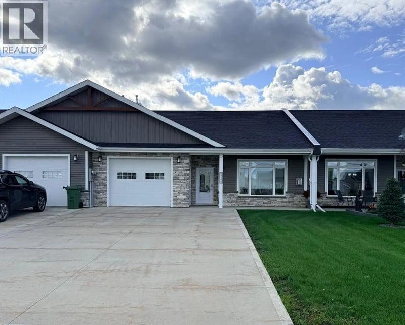 9904 111 Street Unit 4, La Crete, Alberta, T0H2H0, La Crete, Alberta — photo 1 of 5