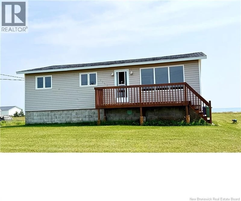 1102 Boul. de la Mer, Sainte-Marie-Saint-Raphaël, New Brunswick, E8T1V6, Sainte-Marie-Saint-Raphaël, New Brunswick — photo 1 of 5