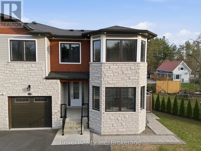 181 Anglo Street, Bracebridge, Ontario, P1L2H3, Bracebridge, Ontario — photo 1 of 5