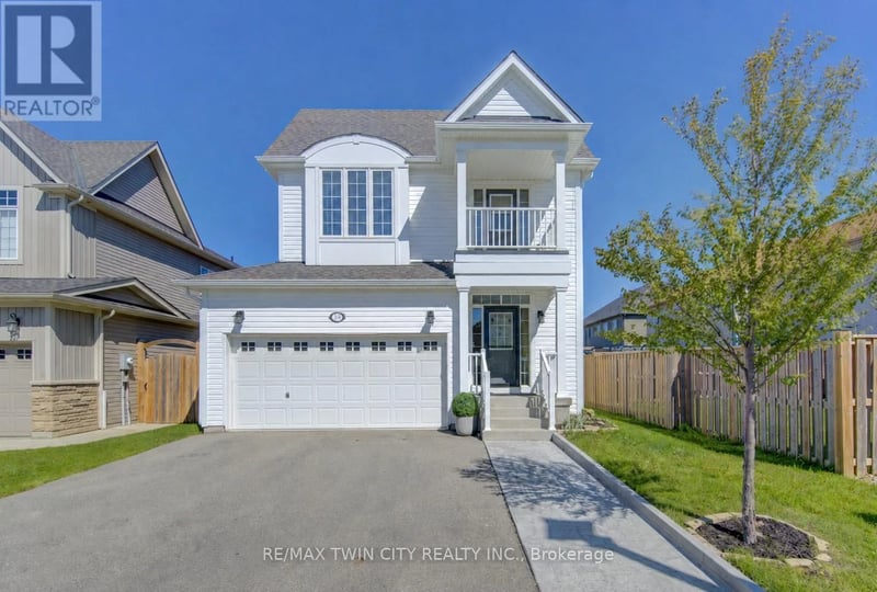 79 Ryan Street, Centre Wellington (Fergus), Ontario, N1M0E4, Centre Wellington (Fergus), Ontario — photo 1 of 5