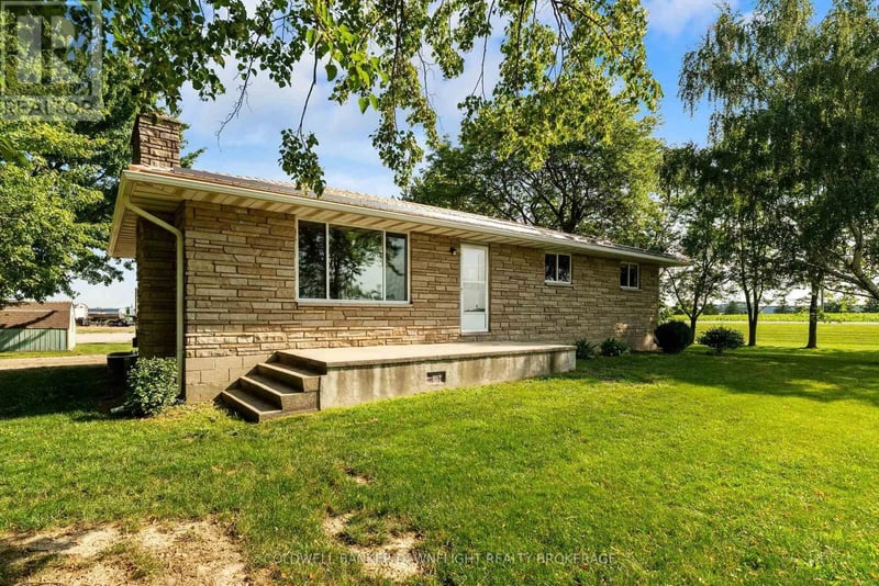 38786 B Zurich-Hensall Road, Bluewater (Hay), Ontario, N0M2T0, Bluewater (Hay), Ontario — photo 1 of 5