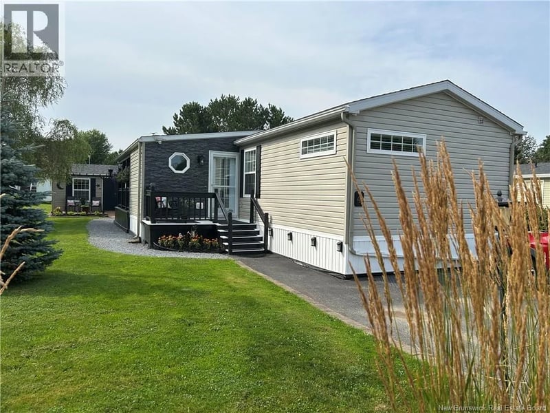 4 Fifth Street, Sussex Corner, New Brunswick, E4E5X8, Sussex Corner, New Brunswick — photo 1 of 5