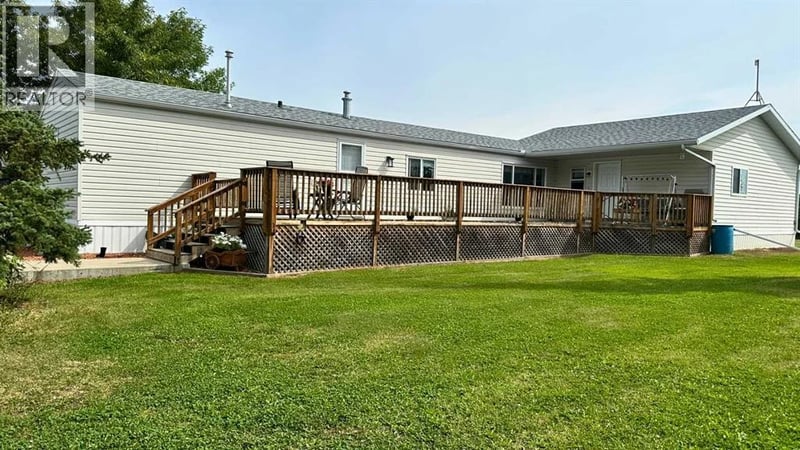 783026 2 Highway, Rycroft, Alberta, T0H0B7, Rycroft, Alberta — photo 1 of 5