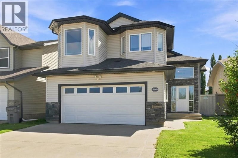 10465 Royal Oaks Drive, Grande Prairie, Alberta, T8V8L5, Grande Prairie, Alberta — photo 1 of 5