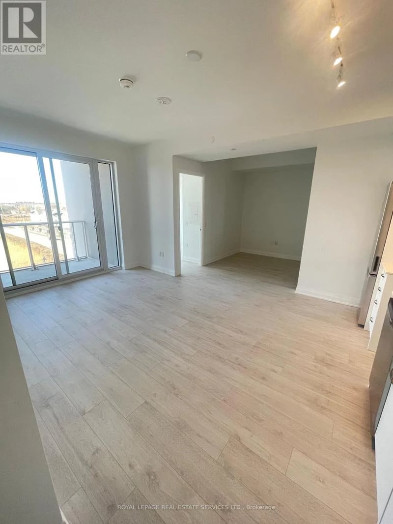 #518 412 Silver Maple Road, Oakville (JM Joshua Meadows), Ontario, L6H7X8, Oakville (JM Joshua Meadows), Ontario — photo 1 of 5
