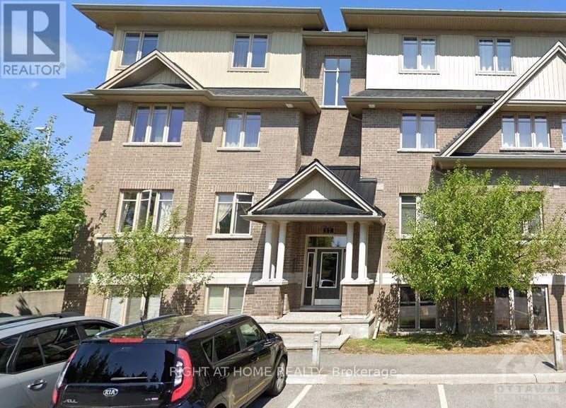 #H 57 TAYSIDE Private, Ottawa, Ontario, K2J2T3, Ottawa, Ontario — photo 1 of 5