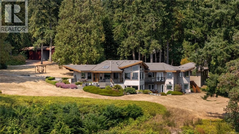 466 Meredith Road, Mill Bay, British Columbia, V0R2P3, Mill Bay, British Columbia — photo 1 of 5