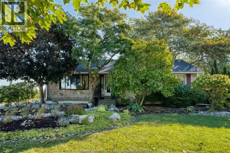 4774 8TH CONCESSION Road, Windsor, Ontario, N0R1K0, Windsor, Ontario — photo 1 of 5