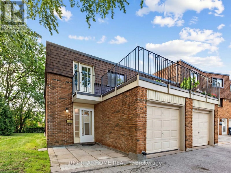 336 Sprucewood Court, Toronto (L'Amoreaux), Ontario, M1W1R1, Toronto (L'Amoreaux), Ontario — photo 1 of 5