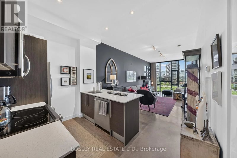 #505 625 Queen Street East, Toronto (South Riverdale), Ontario, M4M1G7, Toronto (South Riverdale), Ontario — photo 1 of 5