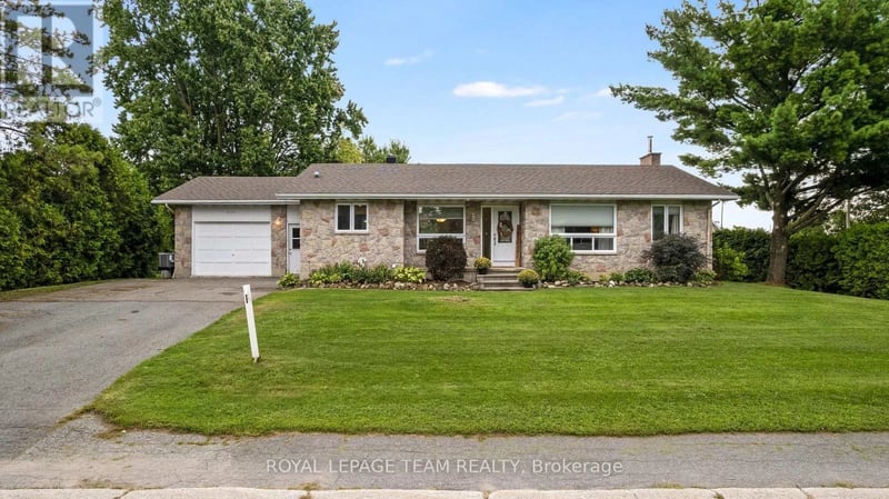 4603 Gregoire Road, Russell, Ontario, K4R1E5, Russell, Ontario — photo 1 of 5