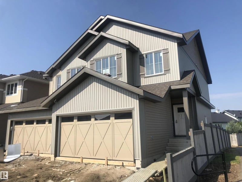 8614 97 AV, Morinville, Alberta, T8R2S1, Morinville, Alberta — photo 1 of 5