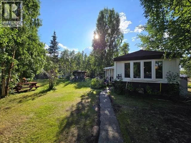 36-986 RANGE ROAD, Whitehorse, Yukon, Y1A4V1, Whitehorse, Yukon — photo 1 of 5