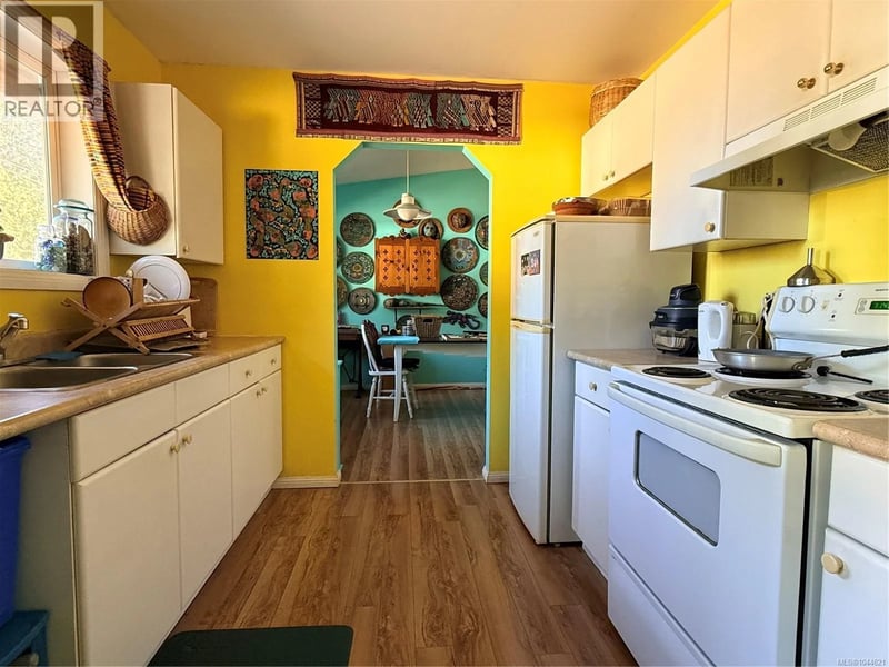 #26 745 Church Street, Gabriola Island, British Columbia, V0R1X3, Gabriola Island, British Columbia — photo 1 of 5