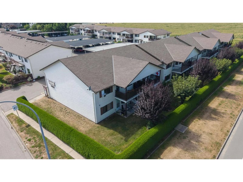 #2 7455 HURON Street, Chilliwack, British Columbia, V2R2R9, Chilliwack, British Columbia — photo 1 of 5