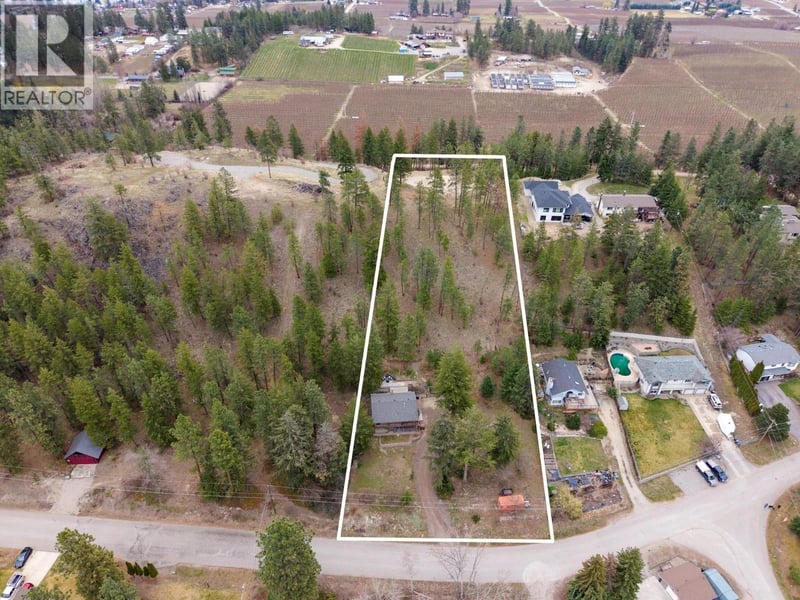 11011 Hallam Drive, Lake Country, British Columbia, V4V1P2, Lake Country, British Columbia — photo 1 of 5