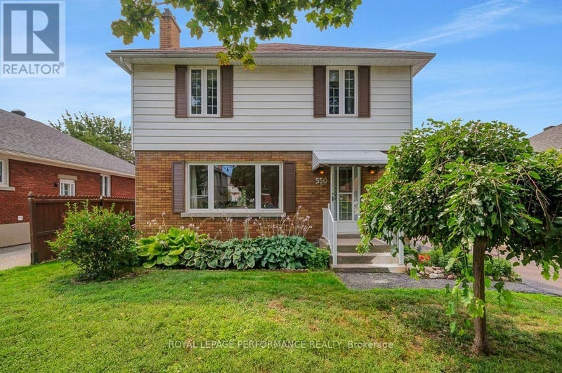 550 Wolffdale Crescent, Ottawa, Ontario, K1K1N5, Ottawa, Ontario — photo 1 of 5