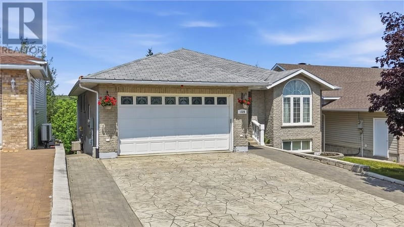 1326 ATTLEE Avenue, Sudbury, Ontario, P3A6A4, Sudbury, Ontario — photo 1 of 5