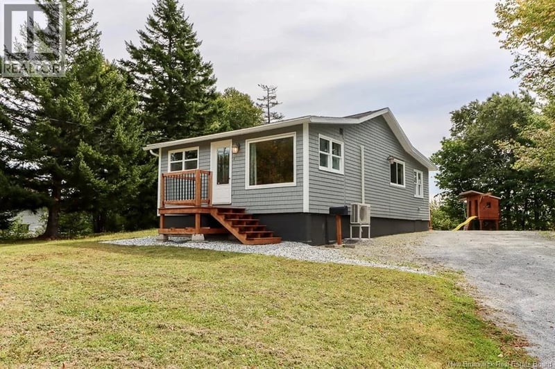 3478 Loch Lomond Road, Saint John, New Brunswick, E2N1B8, Saint John, New Brunswick — photo 1 of 5