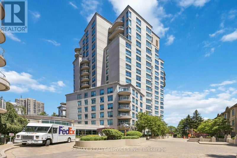#121 2111 Lake Shore Boulevard West, Toronto (Mimico), Ontario, M8V4B2, Toronto (Mimico), Ontario — photo 1 of 5