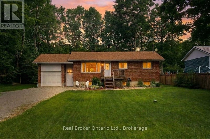 16 Mundy Avenue, Tiny, Ontario, L9M0B5, Tiny, Ontario — photo 1 of 5