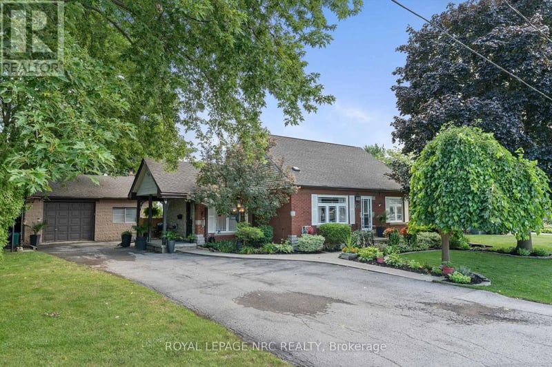 210 Ontario Street, Thorold (Allanburg/Thorold South), Ontario, L2V1E4, Thorold (Allanburg/Thorold South), Ontario — photo 1 of 5
