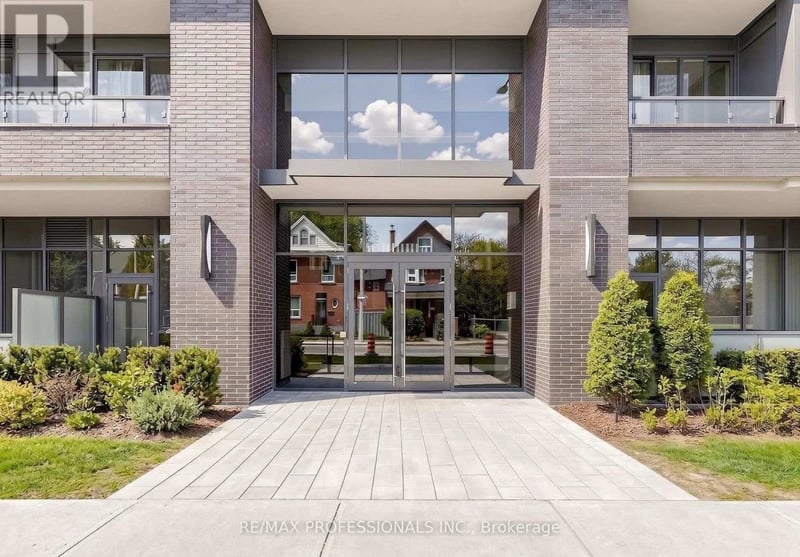 #411 415 Main Street West, Hamilton (Kirkendall), Ontario, L8P0C9, Hamilton (Kirkendall), Ontario — photo 1 of 5